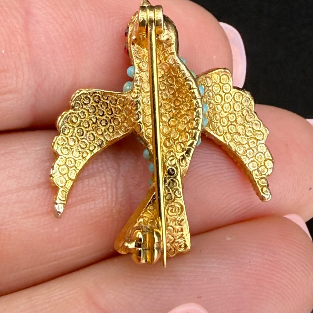 Vintage Ciner Bird Brooch Gold Tone Bead Rhinestone Signed - Picture 5 of 10